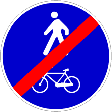 Il segnale raffigurato vieta il transito delle biciclette condotte a mano